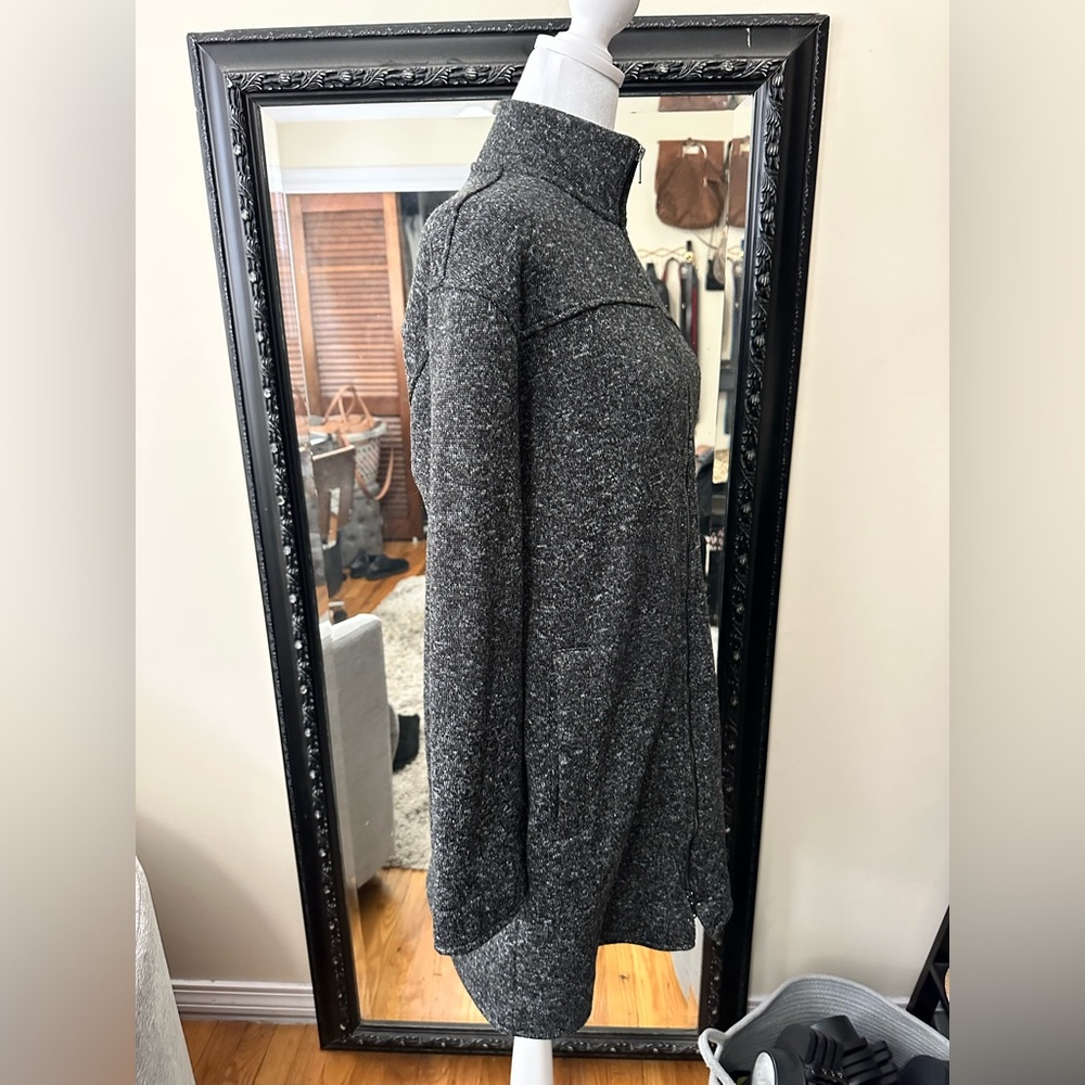 Medium Banana Republic sweatshirt jacket